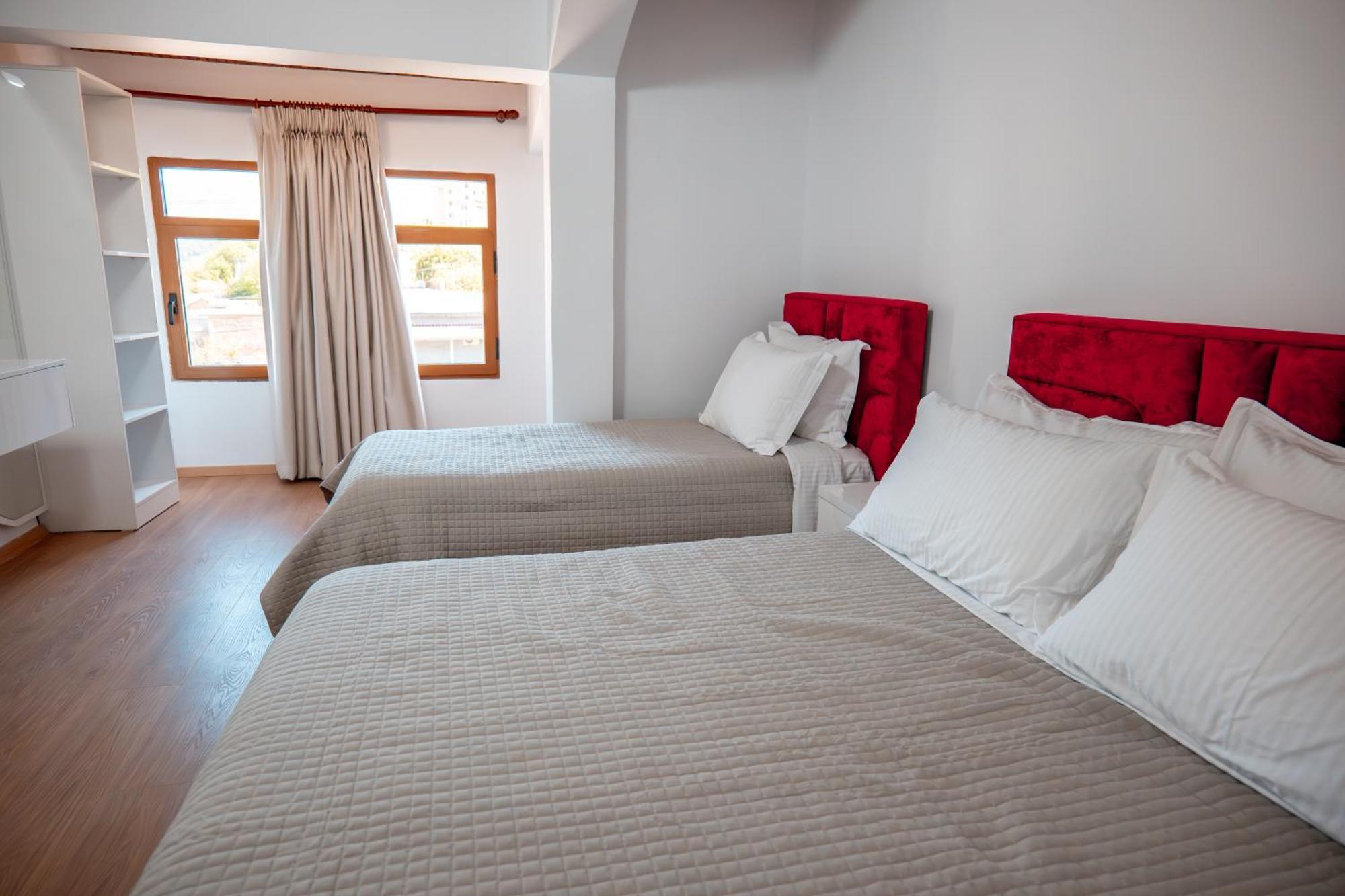 Fabio Guest House Gjirokaster Exterior photo